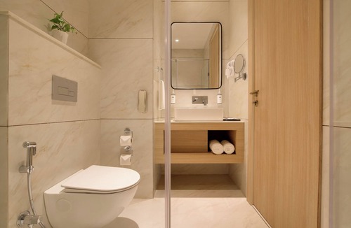 Amritsar Hotel | Keys Select by Lemon Tree Hotel Amritsar