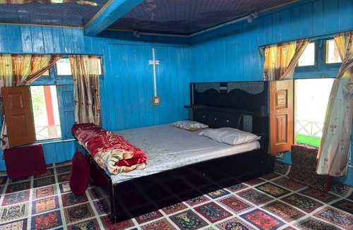 Kupwara House | Khoja guest house