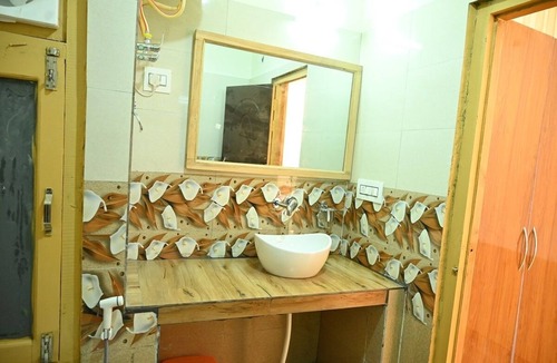 Jibhi Hotel | Khwabeeda Stays