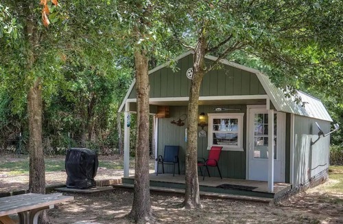 Emory Cabin | Kick Back @ Lake Fork