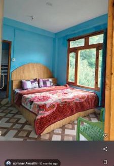 Tosh Hostel | King Falafel Guest House & Cafe
