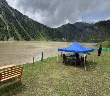 Gulmarg Resort | Kishangangacampsgurez