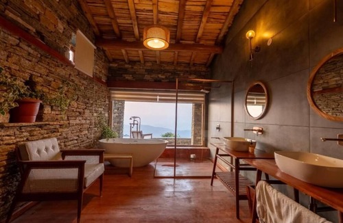 Almora Hotel | Kot Kailash Kumaon