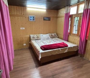 Nichar House | Krishna homestay yulla