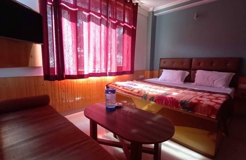 Kufri Hotel | Kufri Mount Stay