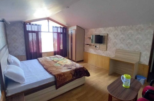 Kufri Hotel | Kufri Mount Stay