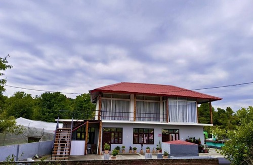 Ranikhet Hotel | Kumaon Oasis