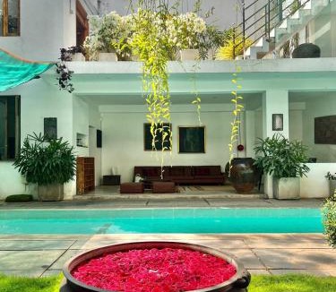 White Town House | La Closerie - Bay of Bengal