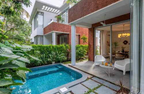 Kudal Villa | La Masillia by The Blue Kite - 2 BHK with Private Pool, 15 mins from Morjim Beach, Wifi, Peaceful location, Kitchen, Security, Patio