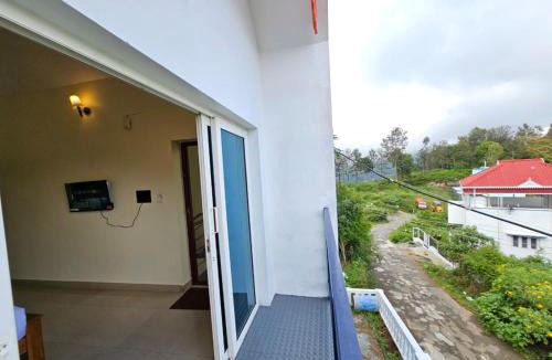 Yercaud Apartment | Lake view resort yercaud