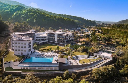 Bullawala Resort | Le Méridien Dehradun Resort & Spa