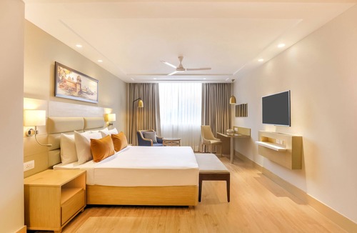 Aligarh Hotel | Lemon Tree Hotel Aligarh