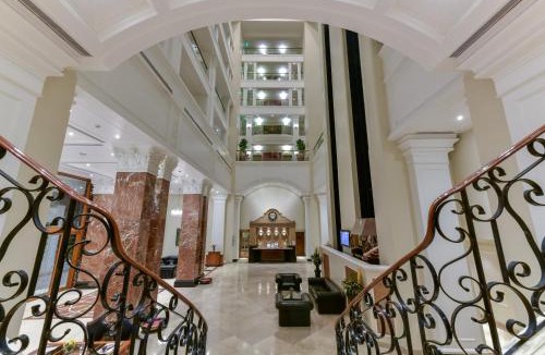 Ahmedabad City Centre Hotel | Lemon Tree Premier, Sabarmati Riverfront, Ahmedabad