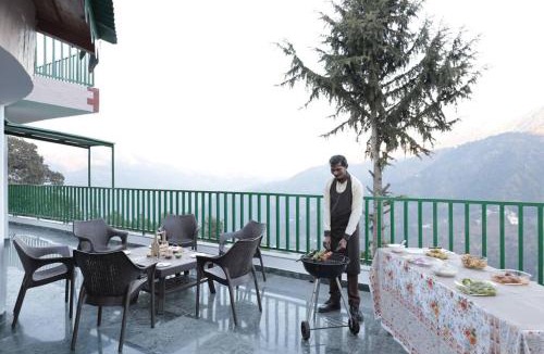 Ramgarh Villa | Lions Den Estate 7 BD Ramgarh serviced Villa BBQ