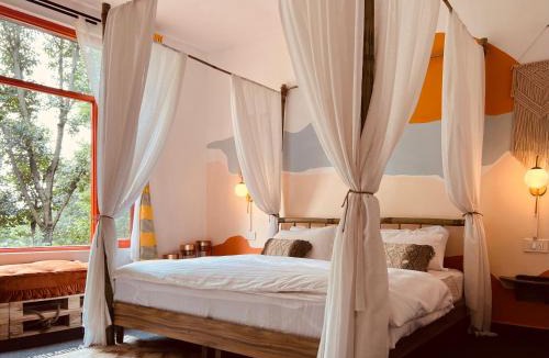 Suja Hostel | Little Bir