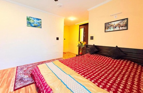 Brein Bed & Breakfast | Little Paradise Kashmir