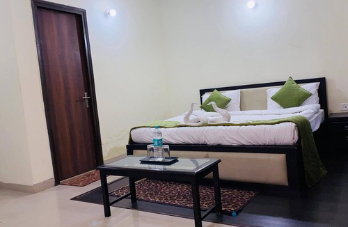 Rudrapur Hotel | LivBox Rudrapur