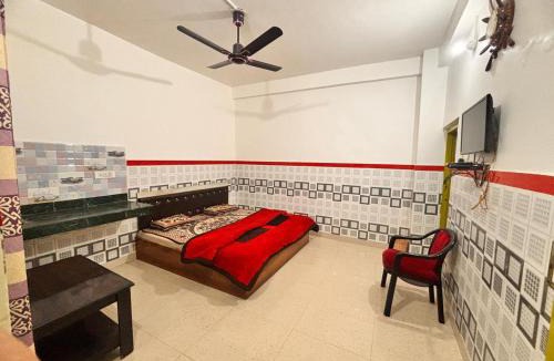 Amb Hotel | Lotus Homestay
