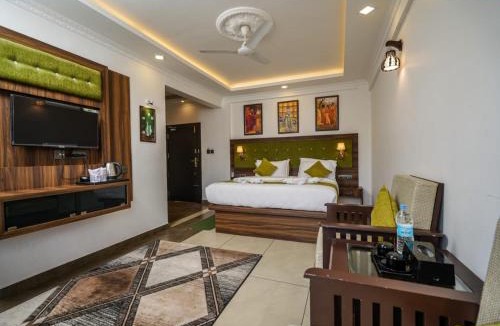 Udumbanchola Hotel | Lumino Winter Castle, Munnar