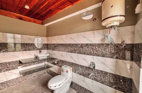 Rishop Hotel | LungZhong Retreat Silk route