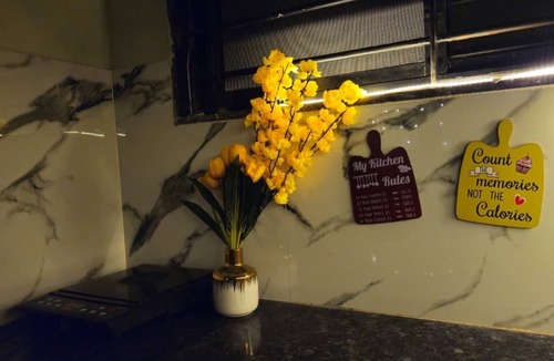 Indore Apartment | Luxe 1BHK Studio Apartment - Voyra Stays