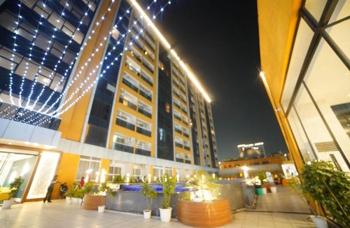 Noida Apartment | Luxurious 1BHK with City View