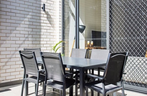 Alexandria House | Luxury 3-Bedroom Terrace in Alexandria