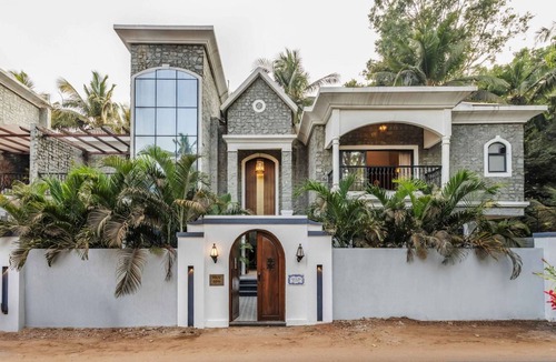 Morjim House | Luxury 4bhk Villa Near Morjim Beach Casa da Paz