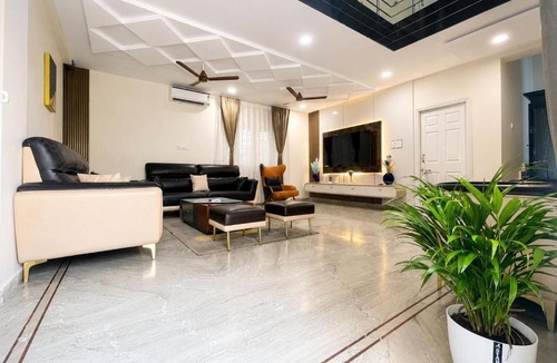 Shaikpet Villa | Luxury family stays