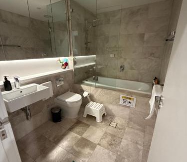 Sydney Olympic Park Apartment | Luxury Penthouse Sydney Skyline Views