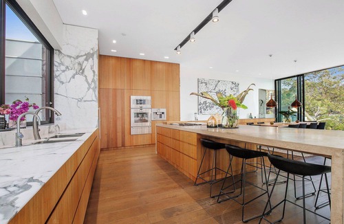 Mosman House | Luxury Villas Balmoral Golden Mile Luxe (Heated Pool)