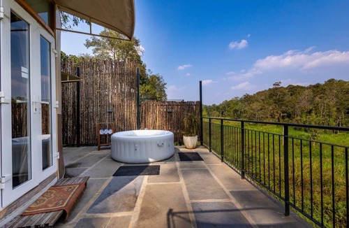 Kaimane Cabin | Machaan Wilderness Lodge Nagarahole