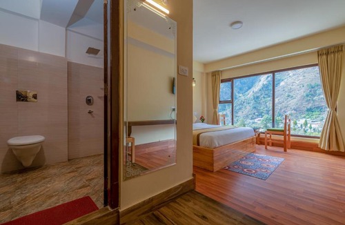 Lachung Hotel | Magellan's The Golden Bridge