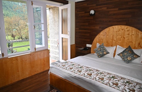 Laripora House | Magic Himalayan Cottage