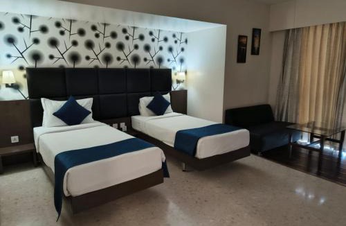 Mundhwa Hotel | Magnus Star Residency Koregaon Park Annexe Pune