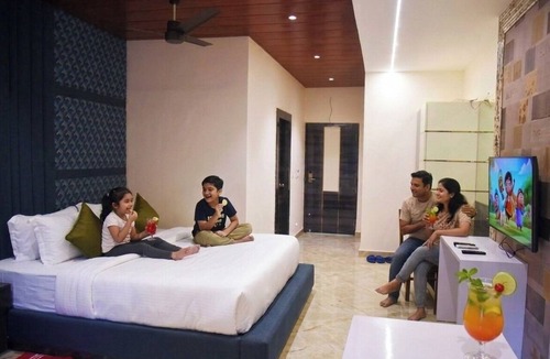 Lalbagh Resort | MAHFIL-E-MOTIJHEEL