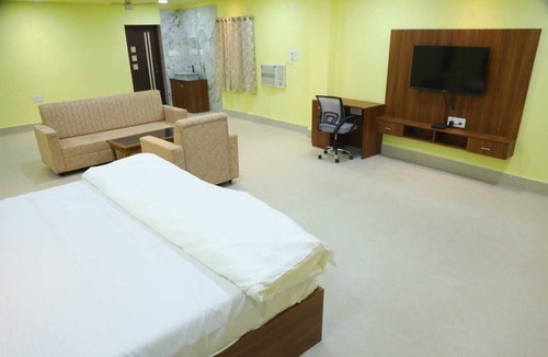 Kendrapara Hotel | Manab Palace