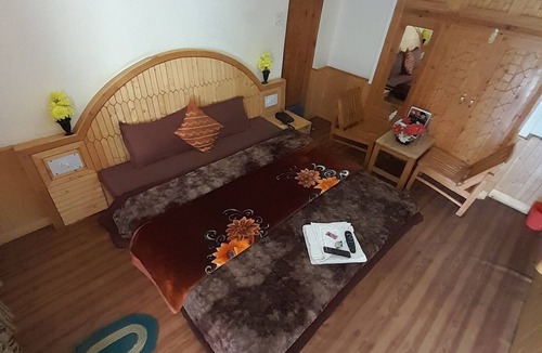 Simsa Village Hotel | Manali Hotels With Beautiful View & Snow Peak Mountain View