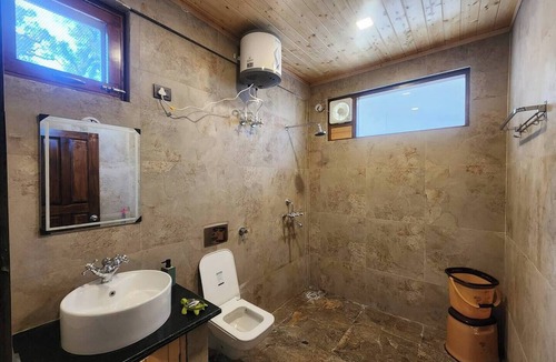 Kanatal Hotel | Mangat Farm Stay