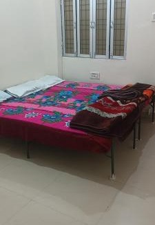 Jhusi Apartment | Manju house