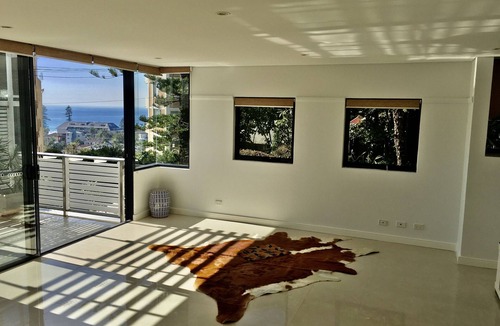 Manly House | Manly Beach surf and ocean view modern home-close walk surf beach, ferry, shops.