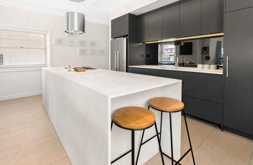 Manly Apartment | Manly harbourview with roof terrace, for Christmas/New Year, 400m to Manly Wharf