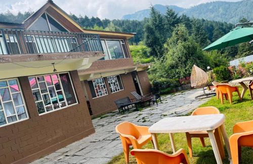 Manali Hotel | Manorma Cottage