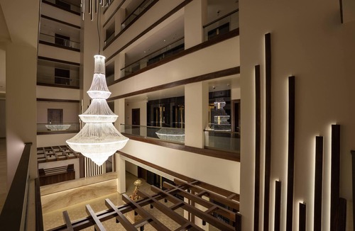 Khalapur Hotel | Mastiff Grand The Sia Palace Suites & Banquets, Khopoli (Nr. Imagica)