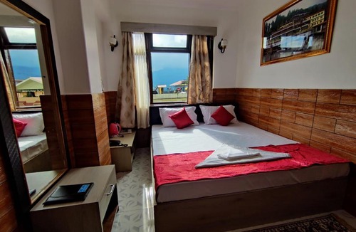 Sungava Hotel | Matina Regency