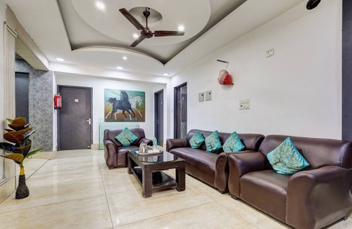 New Delhi Hotel | Mauryan Signature hotel Devli Khanpur