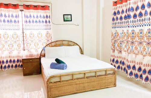 Gulshan Hotel | Maya Eco Guest House only for Traveler from Abroad. Its heart of Gulshan 2 ,DHK