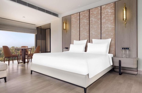Chandigarh Hotel | Mercure Chandigarh Tribune Chowk
