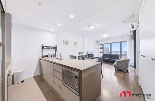 Sydney Olympic Park Apartment | Metawisebnb 1BR Sleep 3 Perfect for Easter Show W Parking