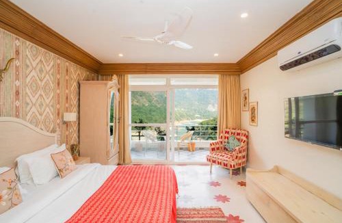 Tapovan Apartment | Minimalist Apartment In Aloha - For Cool Adults & Family Only